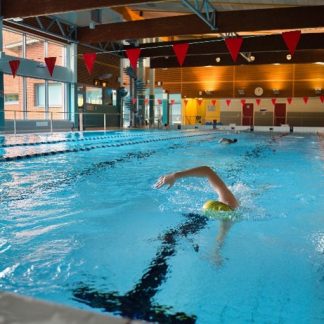 Aikuisten uintitekniikkakurssi